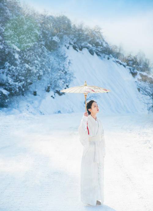 上刊诗人/刘树昌(偃月寒萧/四季律诗一组/山水康旅文化传媒