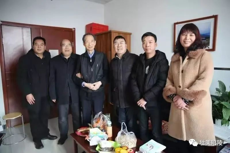 二0二0年一月二十二日上午,在马宏茂的引领下,我和李敬全