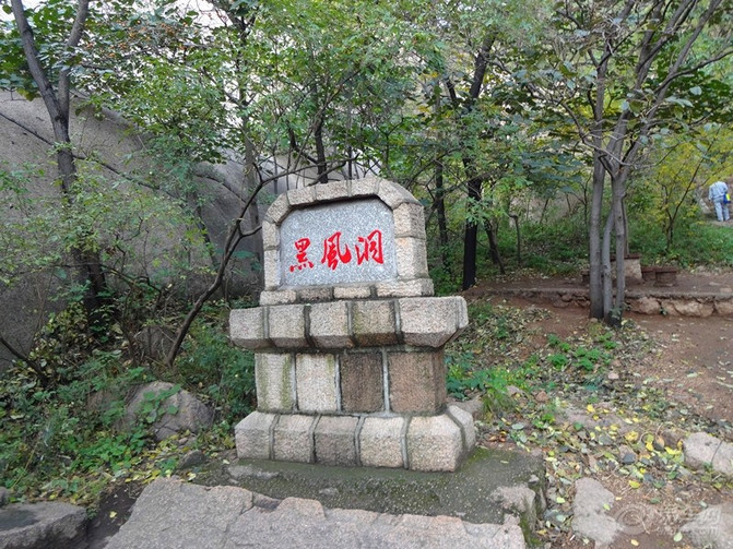 窦建德墓怀古 文/冯清泰