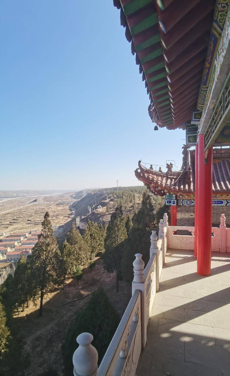 神奇神木:大柳塔万佛寺掠影050505_榆林头条