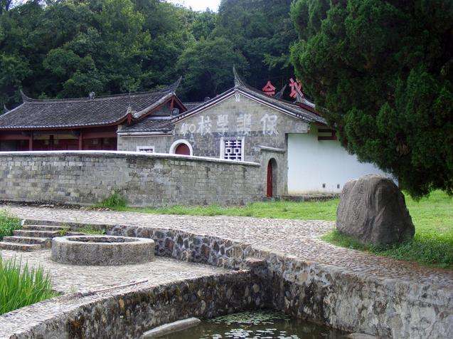 注:万源祠即指廖氏宗祠,也是古田会议所在地.