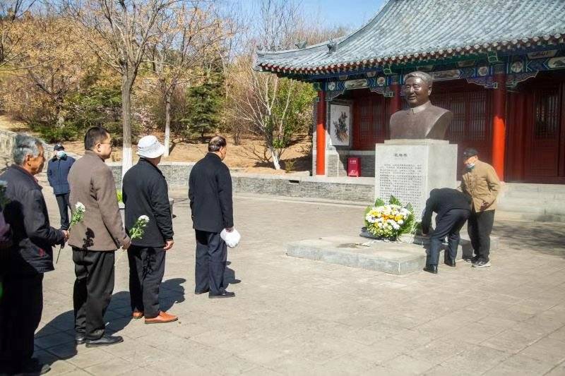 平阴诗词学会集体缅怀孔祥存先生作品专辑(之一)