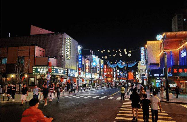 感大连建日本风情街阮春华