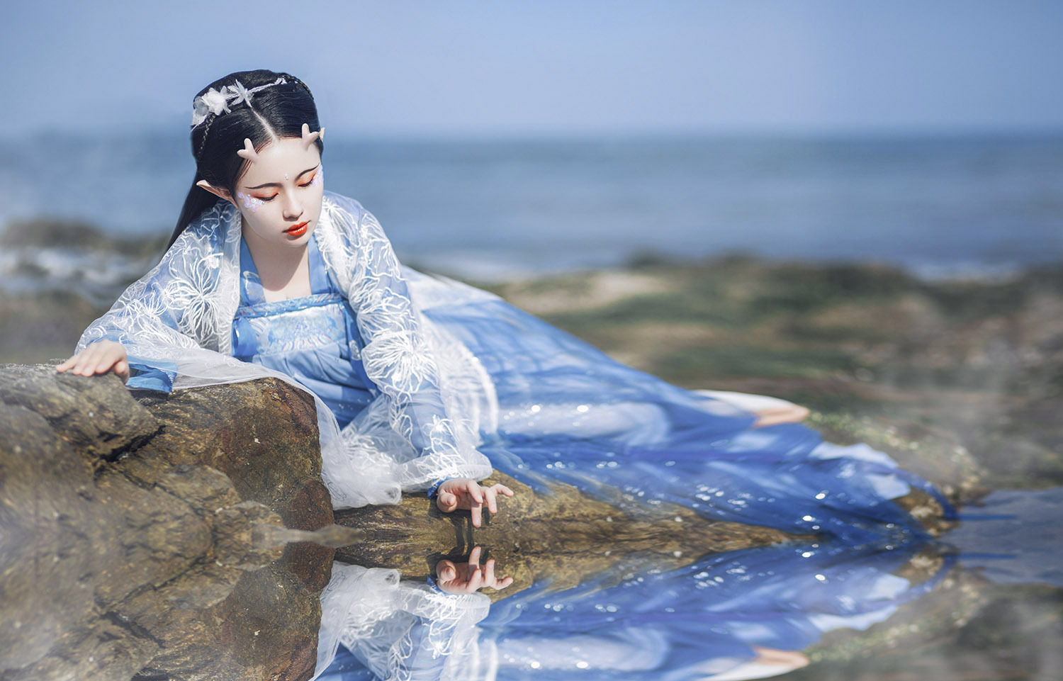鲛人泪我宁愿死,只为这最后的疯狂燃烧,一旦成为野火便不可阻挡野火