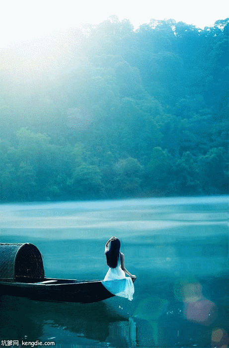 以后的辉煌/文 漫驭清风淡灿岩, 大江岛出中分二, 一鼓涛来不待三.