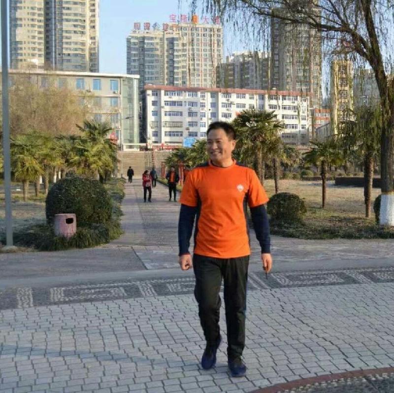 《中国爱情诗刊》【中国爱情诗人档案】(第1069期)陕西诗人：侯明伟的诗
