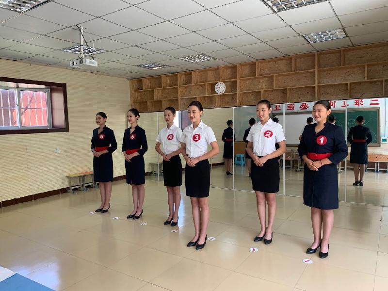 亿维之歌 作词:胡庆辉 作曲:周 航 导演 姬彬 摄像 梁力军 剪辑 马一鸣 【冰心文化传媒】（图6）