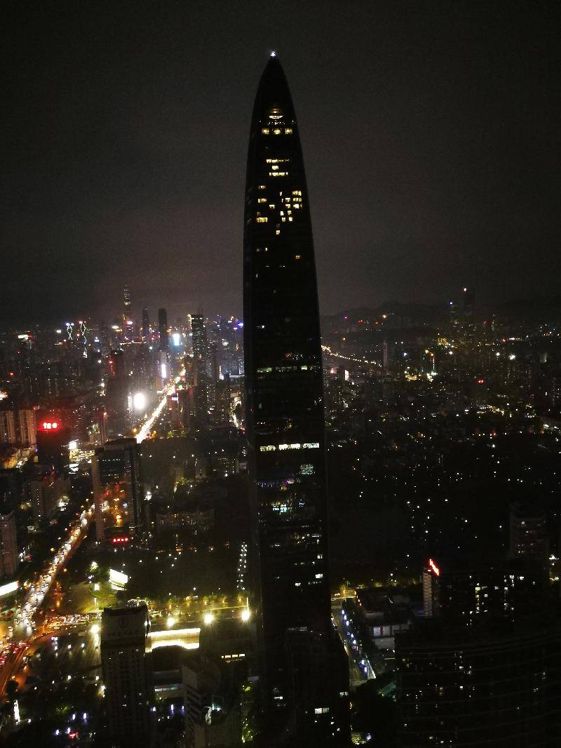 地王大厦鸟瞰深圳夜景