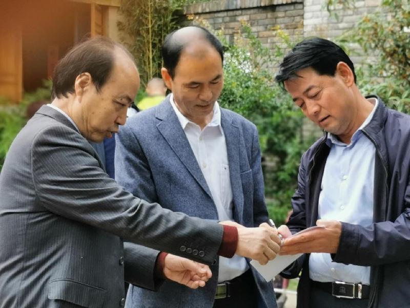 著名画家王林绘制老子图揭幕仪式在秦岭脚下唐村景区隆重举行：文/记者：杨军/图/张建超（陕西）（图11）