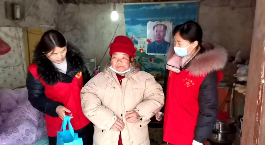 【温暖在基层】暖冬