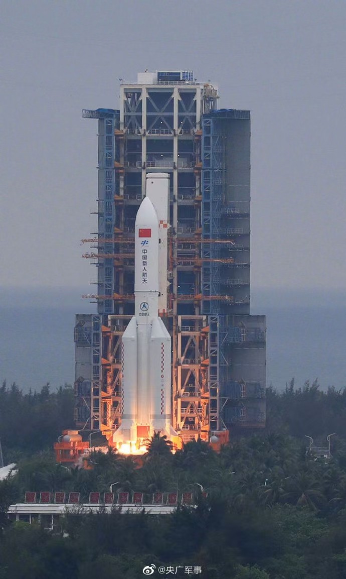 鹤冲天❈航天梦 —贺神舟十二号载人飞船发射圆满成功 文/文成武就【冰心文化传媒】(图3)