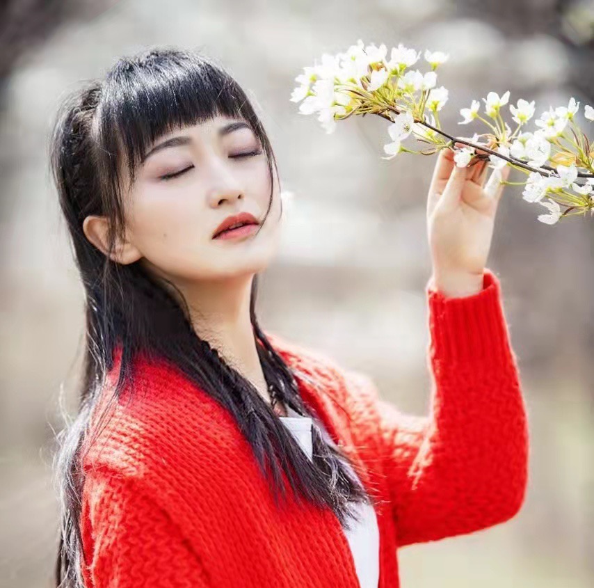 【新诗大观】如果你是一片云||文/惊鸿照影||诵/张华（图6）