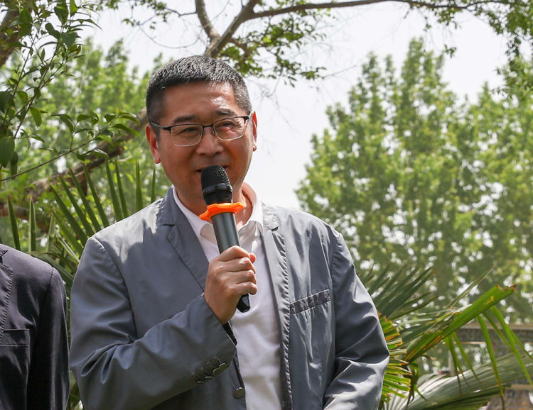 简篇-驻马店市公共关系协会餐饮文化专业委员会暨市天中菜研发中心挂牌成立