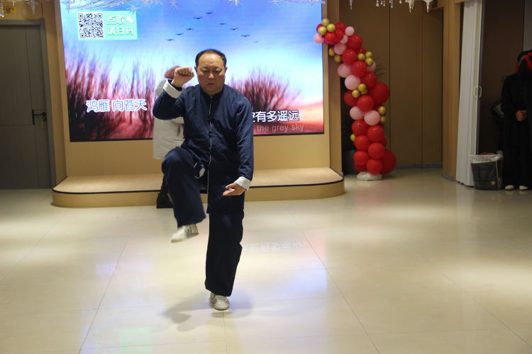简篇-洪泽区成龙太极苑举办迎新春联谊会