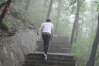 登山.jpg