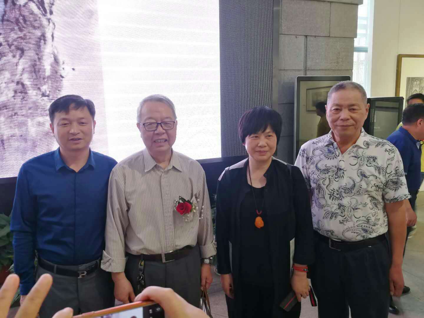 寰俊鍥剧墖_20200402172819.jpg