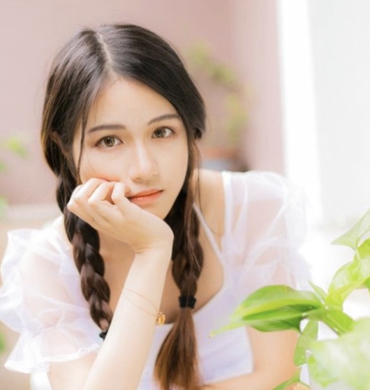 A3A59F6B-DBA4-45FA-9F67-37FB931B1D11.