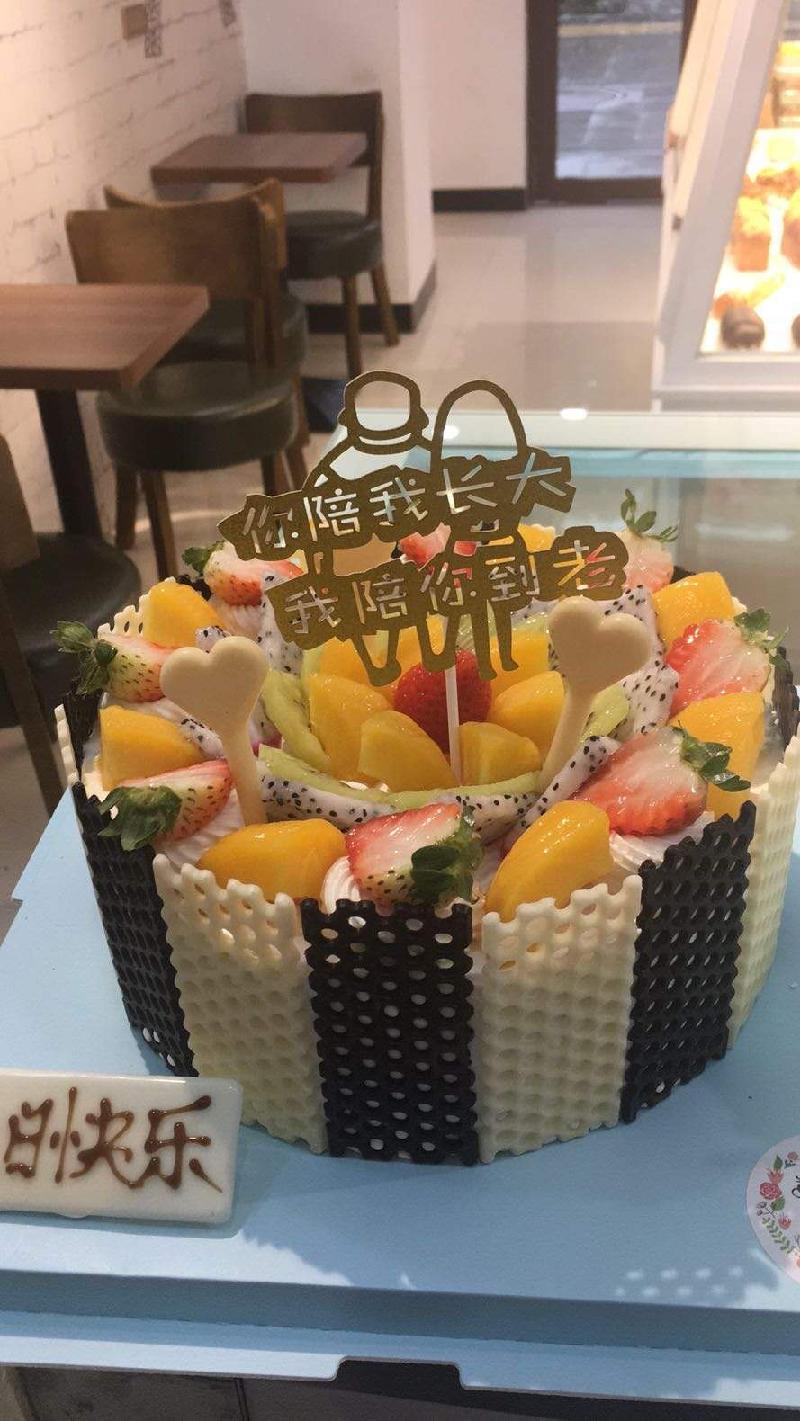 窦乃云女士生日宴会在法门乡水肴举行 ——文/黄土老伴——西银/北京