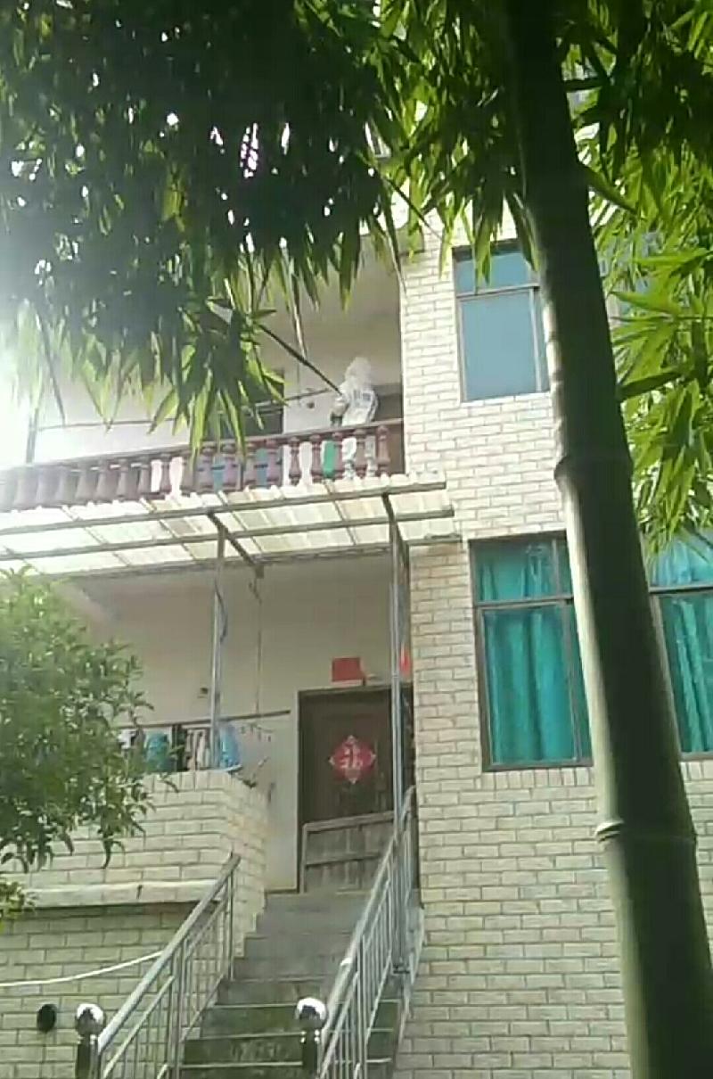 S00806-142324(1).