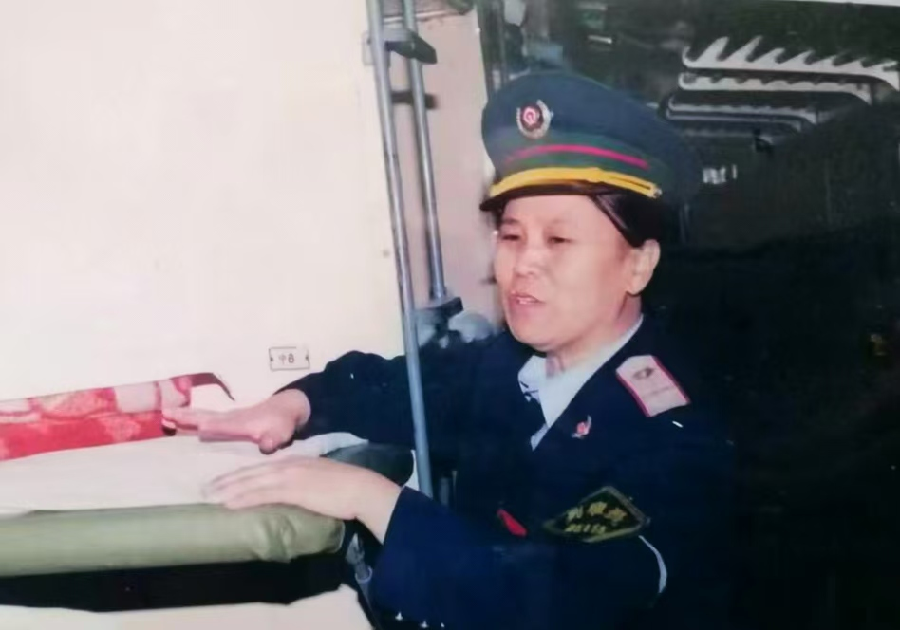 图片4 图片4