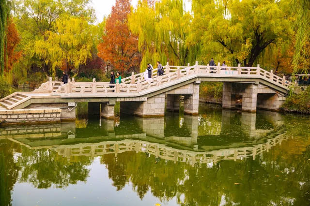 诗城词都：明湖晚秋有吟//宋俊忠（图2）