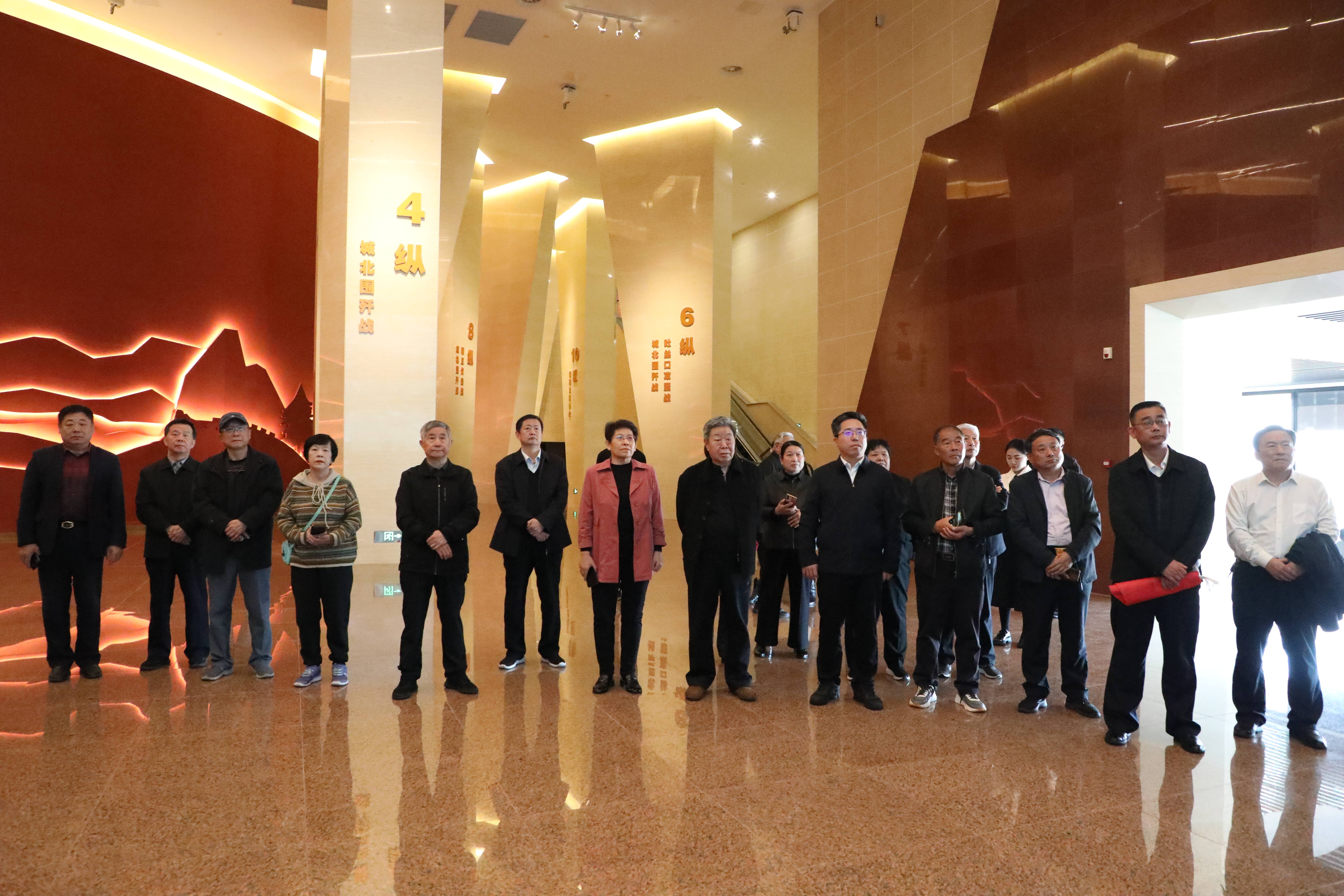 山东诗词学会莱芜区诗词研学班组织诗词创作采风活动