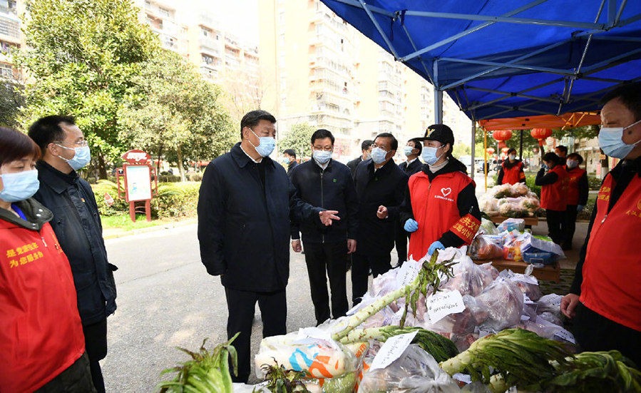 习近平在武汉.png