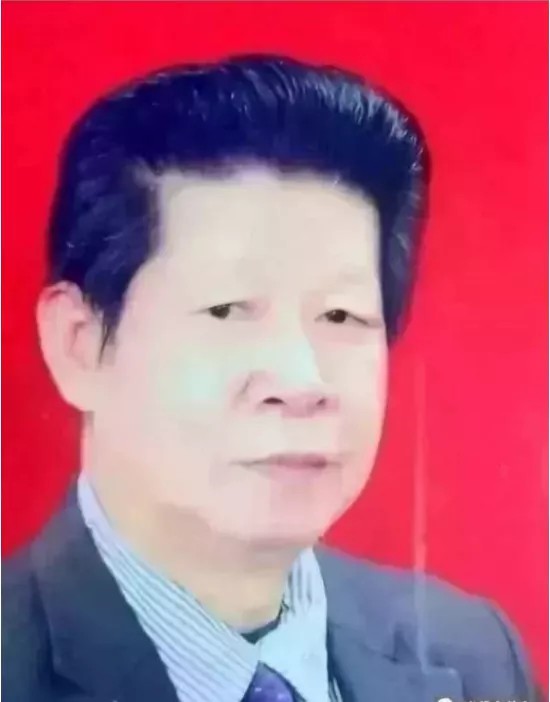 1596572953993028029.jpg 闂藉崡浣滃路浣曢噾鑺?.jpg