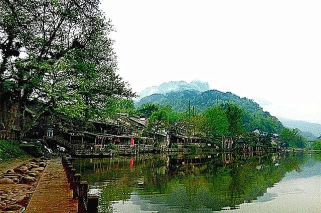 络石絮语专刊‖下雨了-京津沪头条 作者:络石絮语（图4）