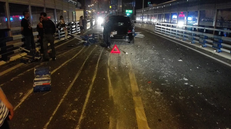【中国🇨🇳新闻诗文网】門婆亞君《异乡雨》(图2)