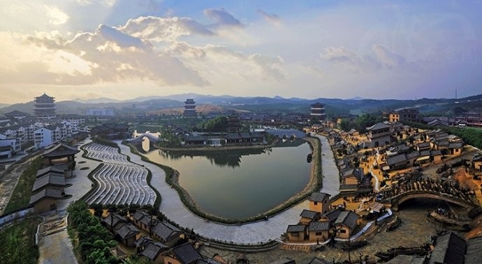 联机全球发布诗人兰耀明精品诗歌(图5)