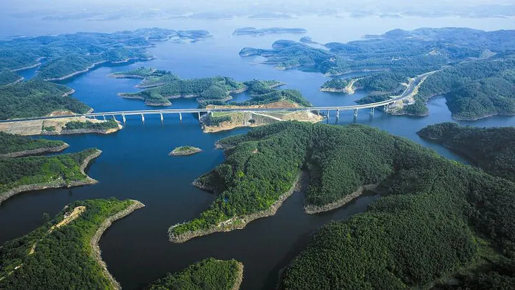 华夏流水诗社《五一丹江旅游》听蝉老师诗词五首（图2）