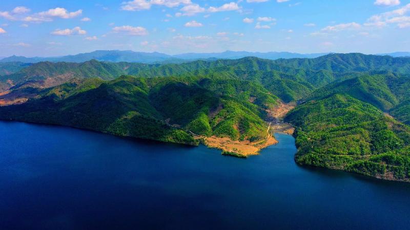 青岛聆泉诗社010期｜诗词精选169首｜【摄影：吴文山】（图32）