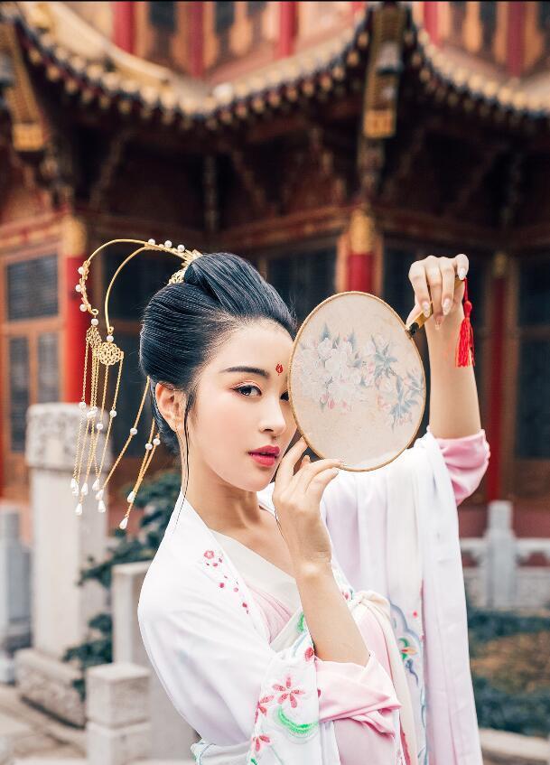 【美人愁】