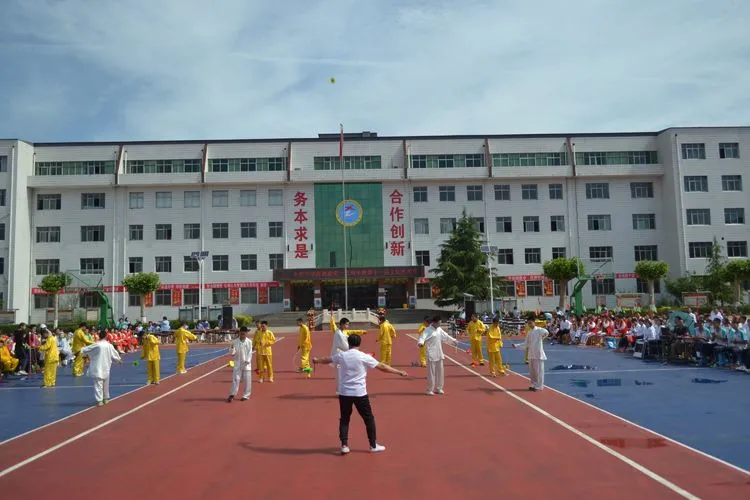 六州歌头•庆祝建党一百周年Ⅱ文/赵京江，图/小作中学，书法/武功（图8）