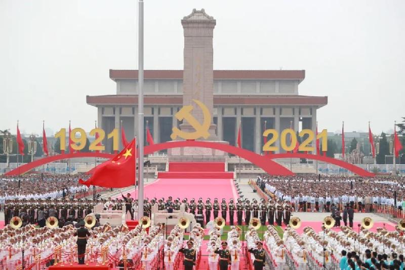 七绝•观建党百年直播、赞三军仪仗队 文／施性山（福建石狮）（图2）