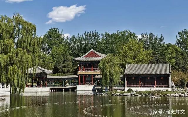 红楼系列之一 、二 红楼大观(10首)作者 孙春红〔山东〕【冰心文化传媒】(图24)