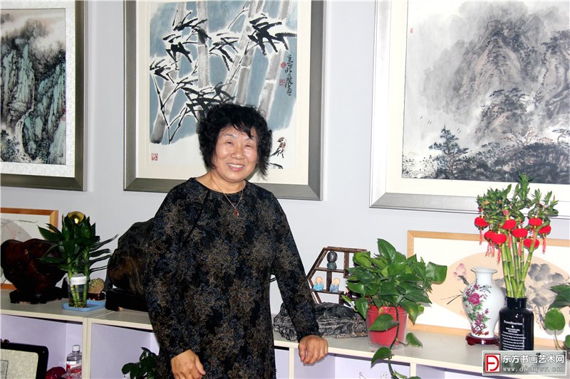 天津市著名画家肖英隽、李永琴做客翰墨君缘艺术馆(图5)