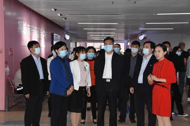 聊城市卫生健康系统“我为群众办实事”巡回新闻采风启动仪式在聊城市东昌府区妇幼保健院举行(图9)