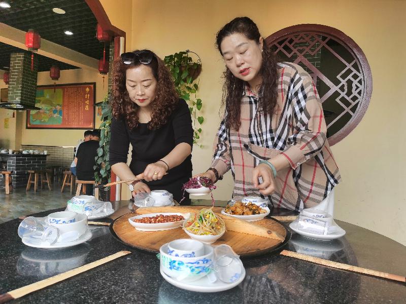 陕秦铁锅炖嘹咋咧 作者‖蓝田玉（图4）