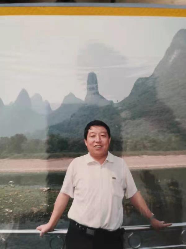 平台推荐:观 棋(闪小说) 太阳雨