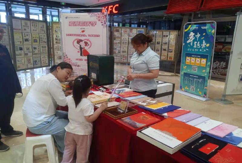 庆祝建党100周年《邮票上的山西》长治站展览花絮(图6)