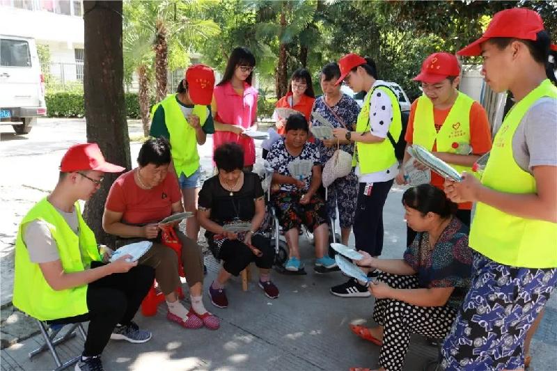 《西安文景诗歌会作者专刊八》你们是党和政府的左膀右臂：文／刘向东（陕西西安）（图6）