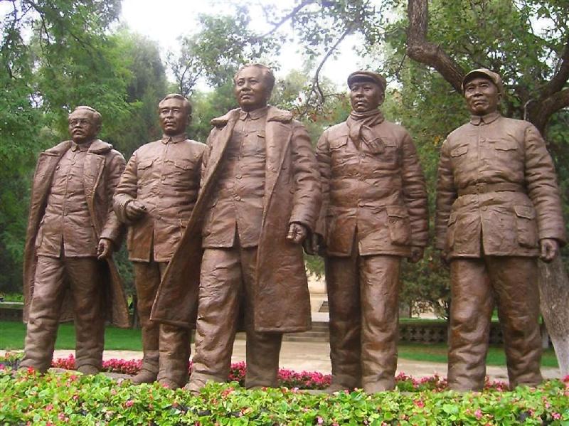 【茶韵文学诗社】2021—094组诗《延安颂》作者大漠绿洲 主播阿梅 编辑制作刘林丽(图4)