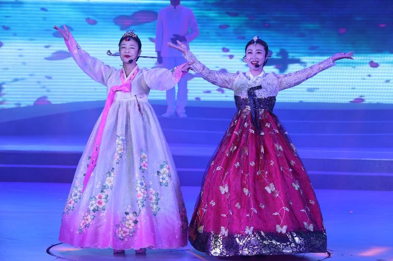 集安市新阶联举办庆祝中国共产党成立100周年“永远跟党走 群歌颂党恩”文化演出 京津沪头条（图14）