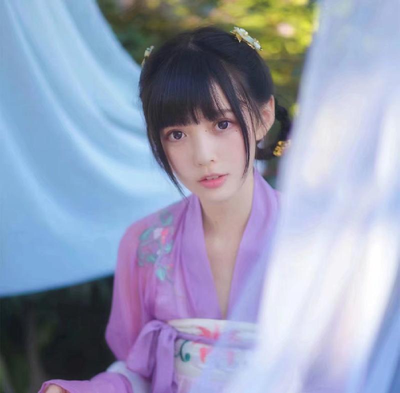 《那一汪水灵灵的眼睛》作者/诗梦龄 主播/阿伞 编辑/胡琴(图3)