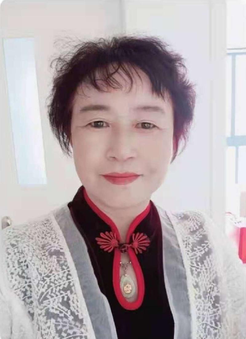 藏头诗一首·祝贺刘红妍考进一高中-京津沪头条 大姑/风和日丽（图3）