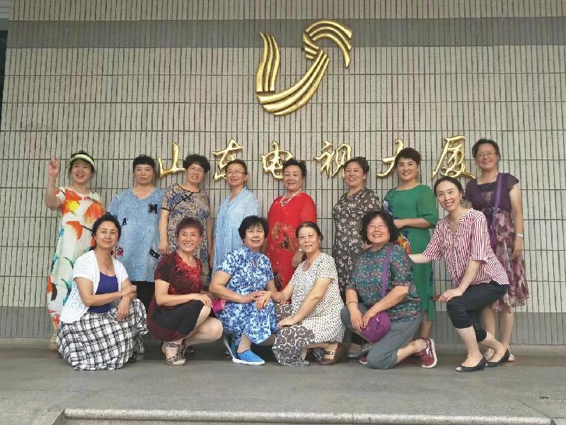 2021年7月1日威海市老年大学合唱团，庆祝建党百年华诞演出集锦。文/编辑/制作：孙秀梅（图21）