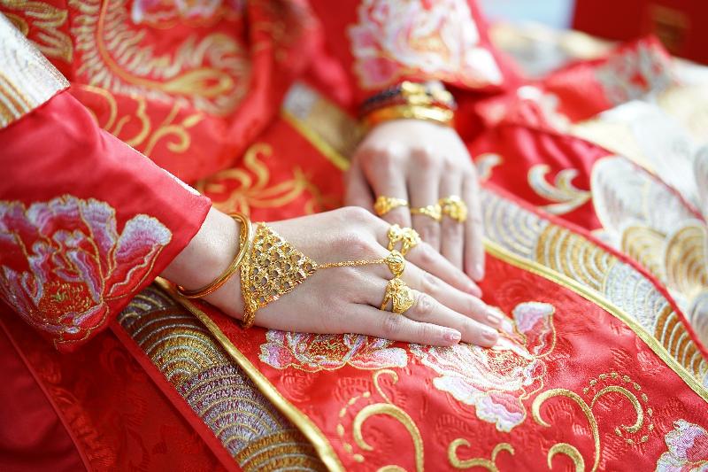 【藏头诗】两首 长子张大鹏、长媳卢晓焕新婚贺词 作者:张雷 京津沪头条文学平台发布(图2)