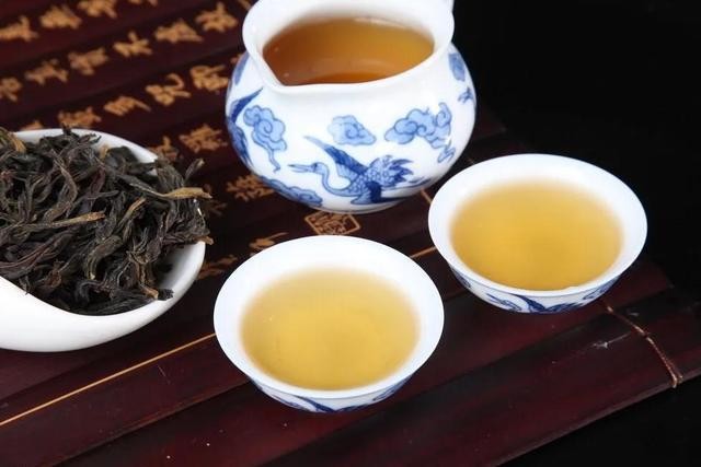 《随笔》煮一壶青茶 看人间世事:文/何俊锋(陕西西安)(图5)